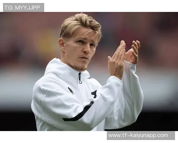 英媒报道厄德高膝盖伤情严重将推迟国家队行程留伦敦检查 英媒报道厄德高膝盖伤情严重将推迟国家队行程留伦敦检查