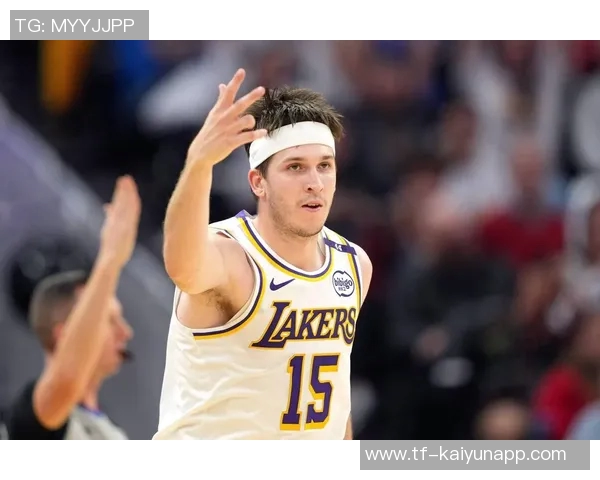 小里弗斯分析老詹在湖人角色转变为何需无球打法而非持球核心