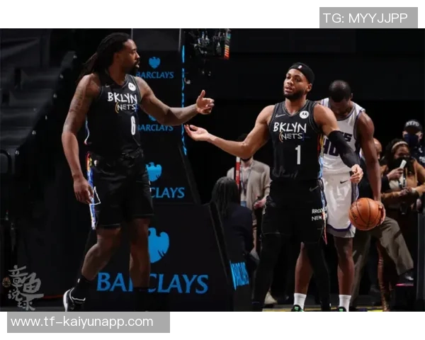 七人得分上双福克斯谈文班缺阵强调团队合作精神 七人得分上双福克斯谈文班缺阵强调团队合作精神