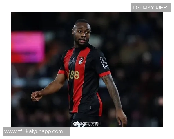 双足神射手塞梅尼奥本赛季已斩获17球左脚8球右脚9球展现全面实力 双足神射手塞梅尼奥本赛季已斩获17球左脚8球右脚9球展现全面实力