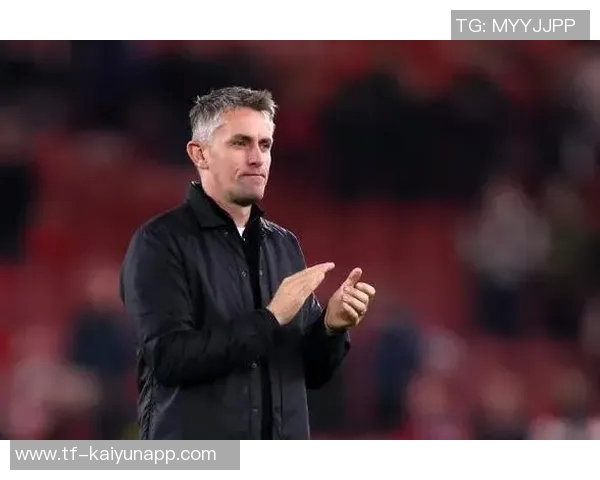 天空报道伊普斯维奇主帅麦肯纳或将接任凯尔特人教鞭引发关注 天空报道伊普斯维奇主帅麦肯纳或将接任凯尔特人教鞭引发关注