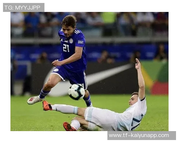 巴拉圭右路传中破门日本再次落后于对手的尴尬局面 巴拉圭右路传中破门日本再次落后于对手的尴尬局面