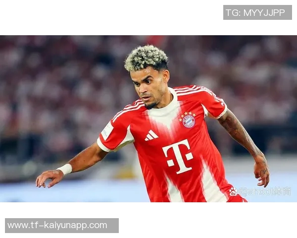 10场6球4助表现出色拜仁签迪亚斯或是最佳选择引发争议